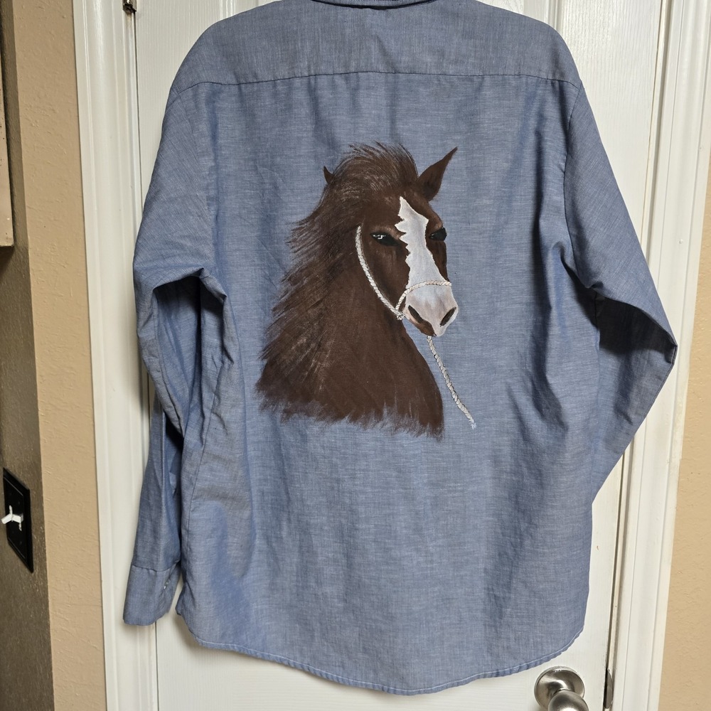 Sears‎ Fieldmaster Chambray Work Shirt Vintage Hand Painted Horse Size Large - Picture 2 of 9